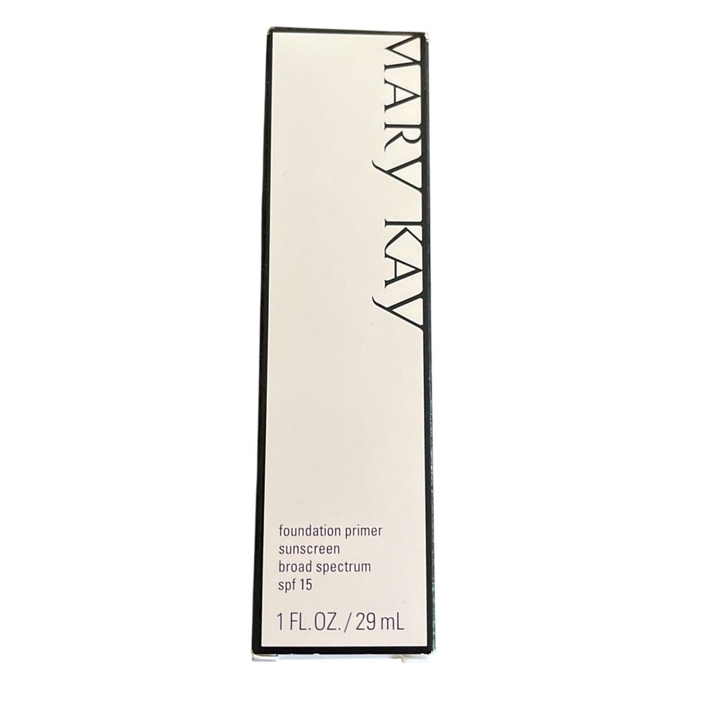 Mary Kay Foundation Primer Sunscreen SPF 15 – Broad Spectrum – 1 fl oz / 29 ml